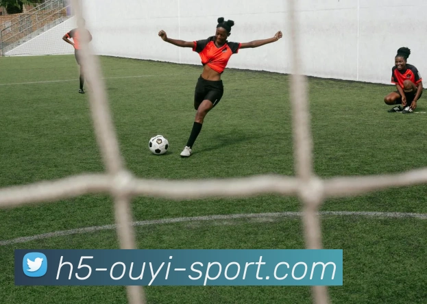 小卡坦言三分球命中率低是球队赛季失利的重要原因